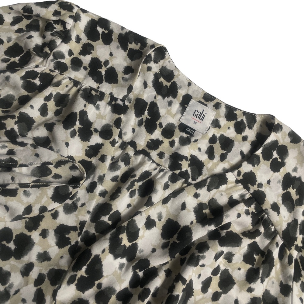 Cabi Medium Blouse Ruched Sleeves Black White Tan 100% Polyester